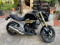 Mahindra Mojo