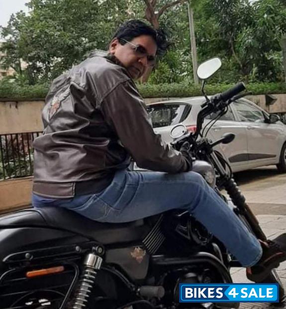 Mat Black Harley Davidson Street 750