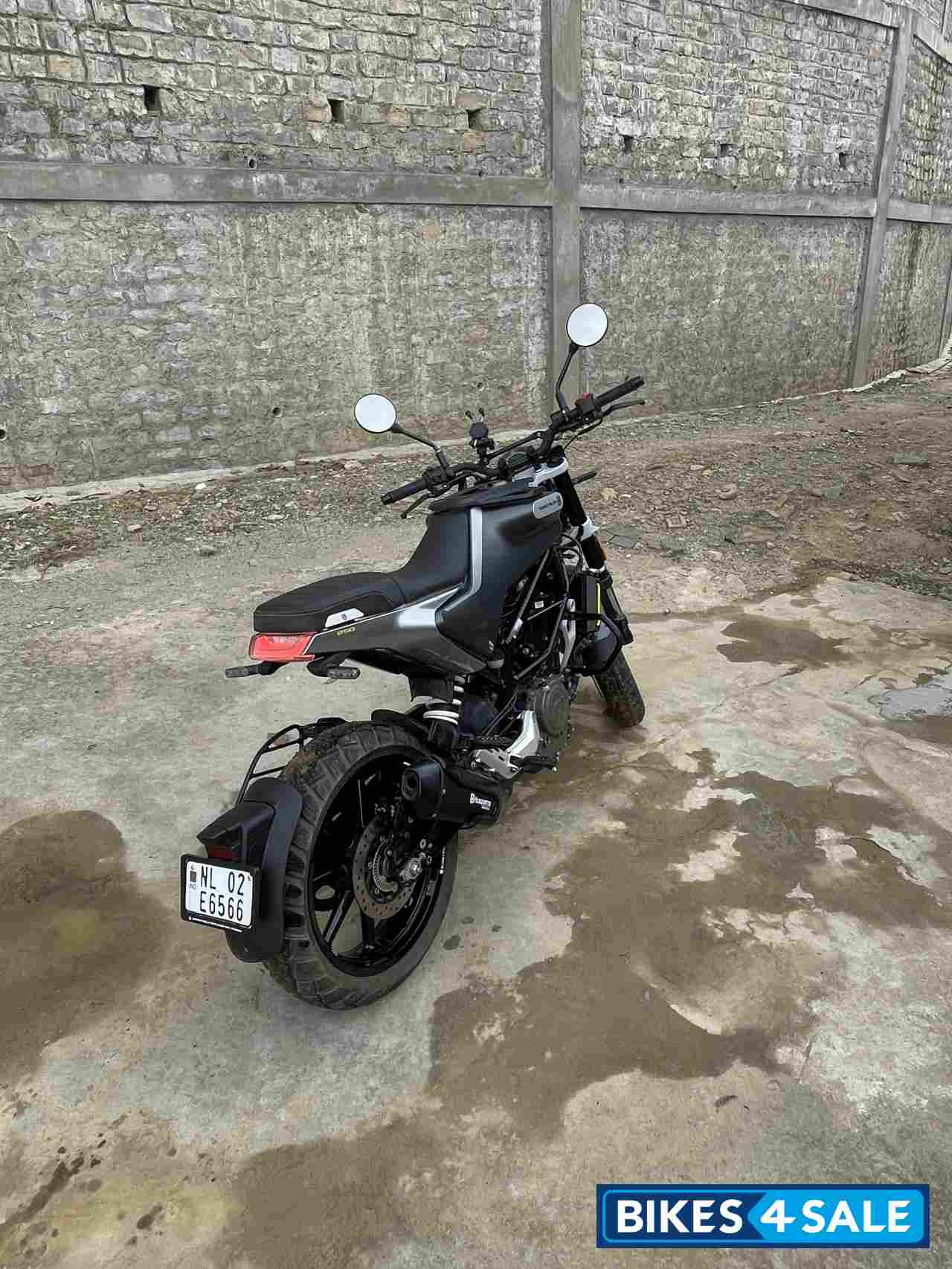 Husqvarna Svartpilen 250 2020