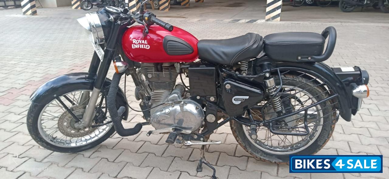 Royal Enfield Classic 350 Redditch Red