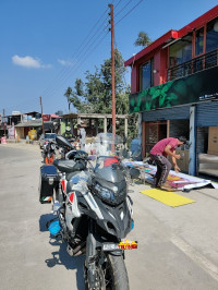 White Benelli TRK 502X