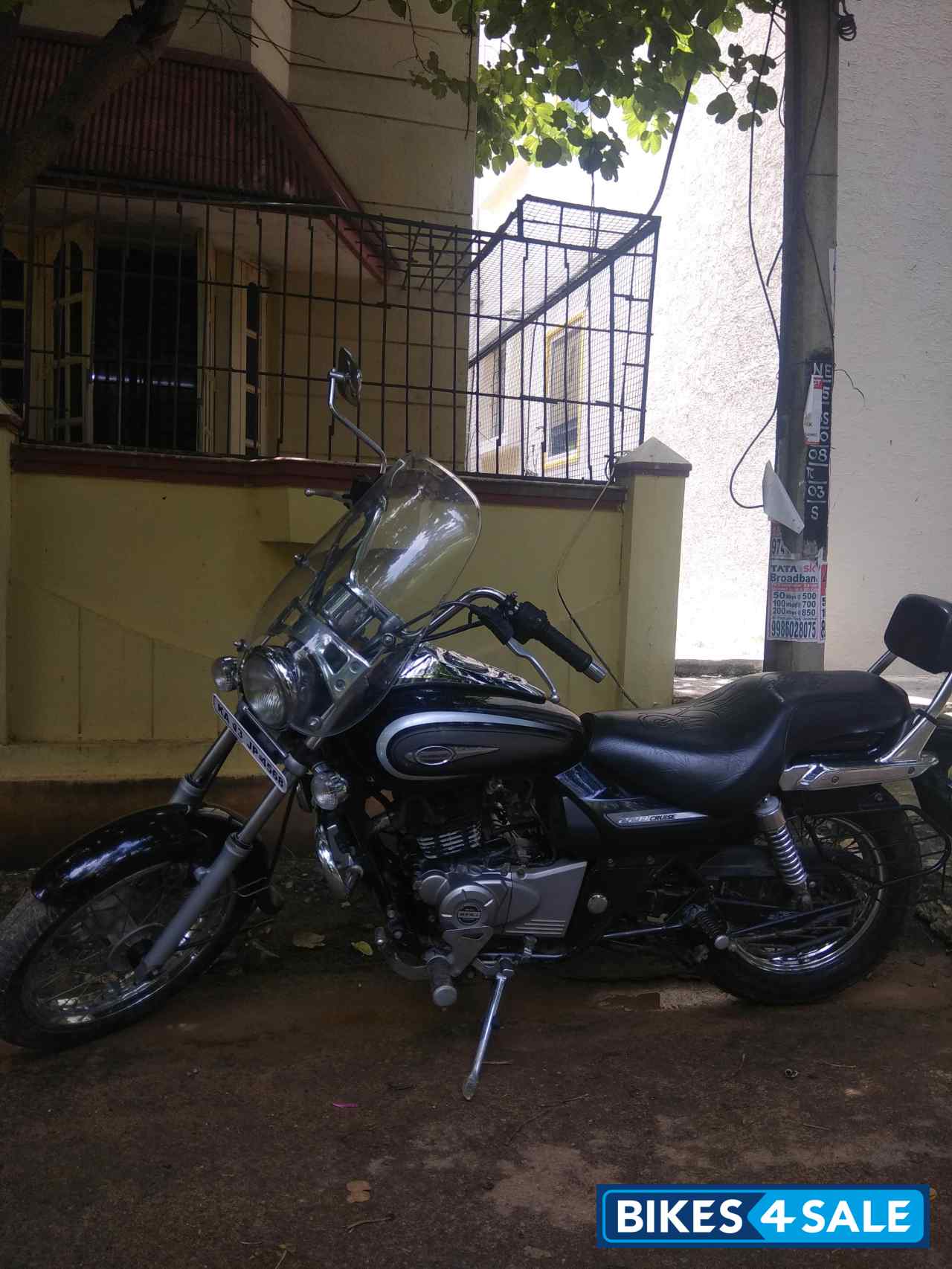 Bajaj Avenger Cruise 220