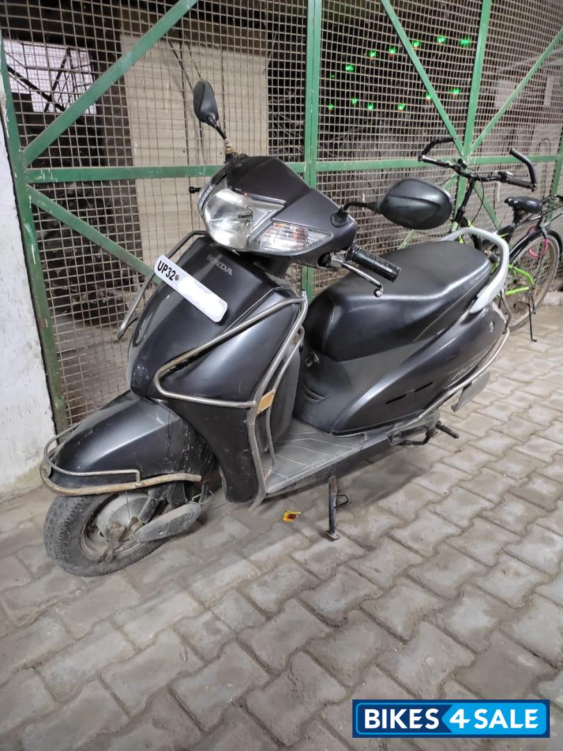 Dark Grey Honda Activa
