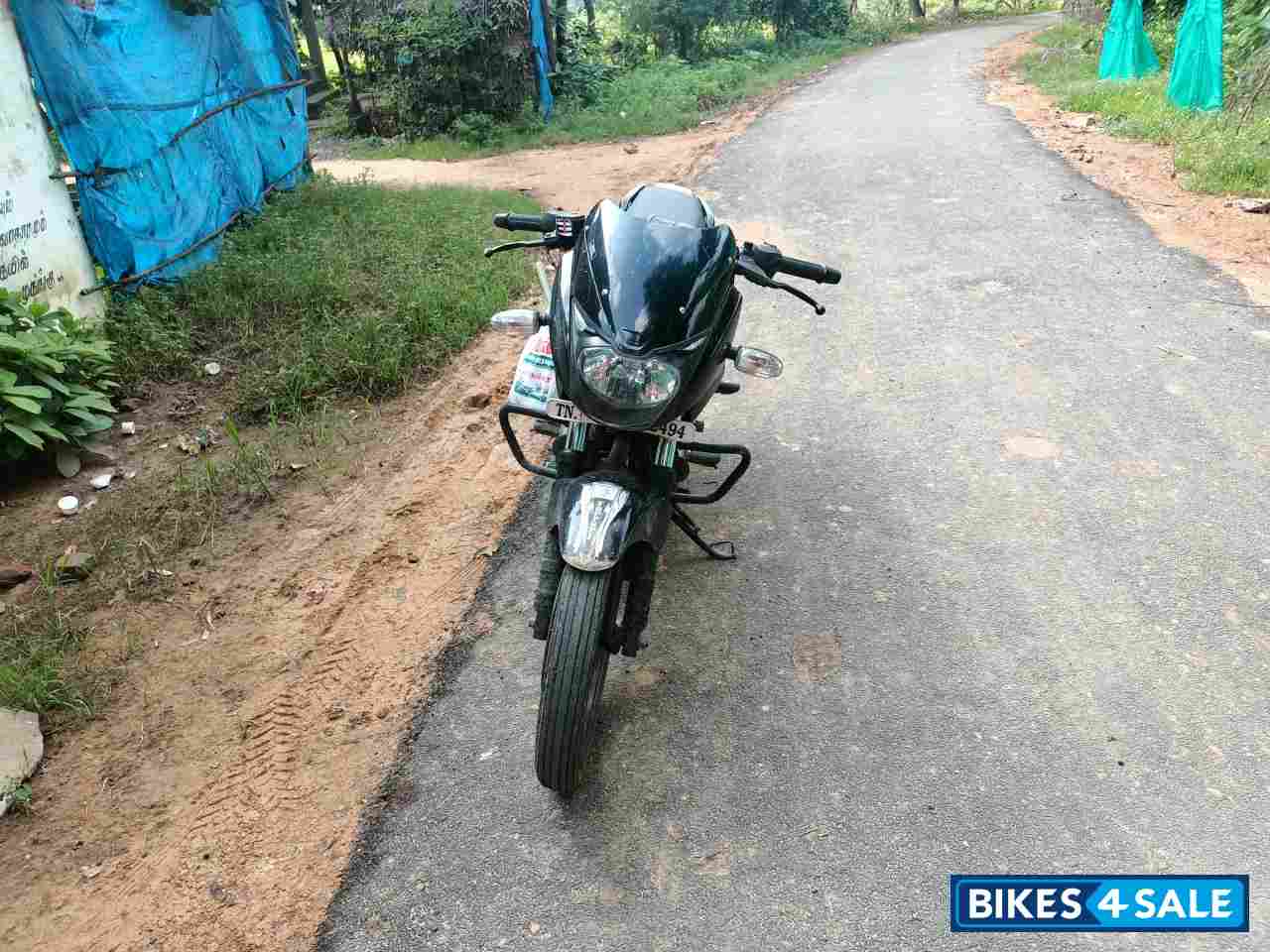Black Red Bajaj Pulsar 180 DTSi