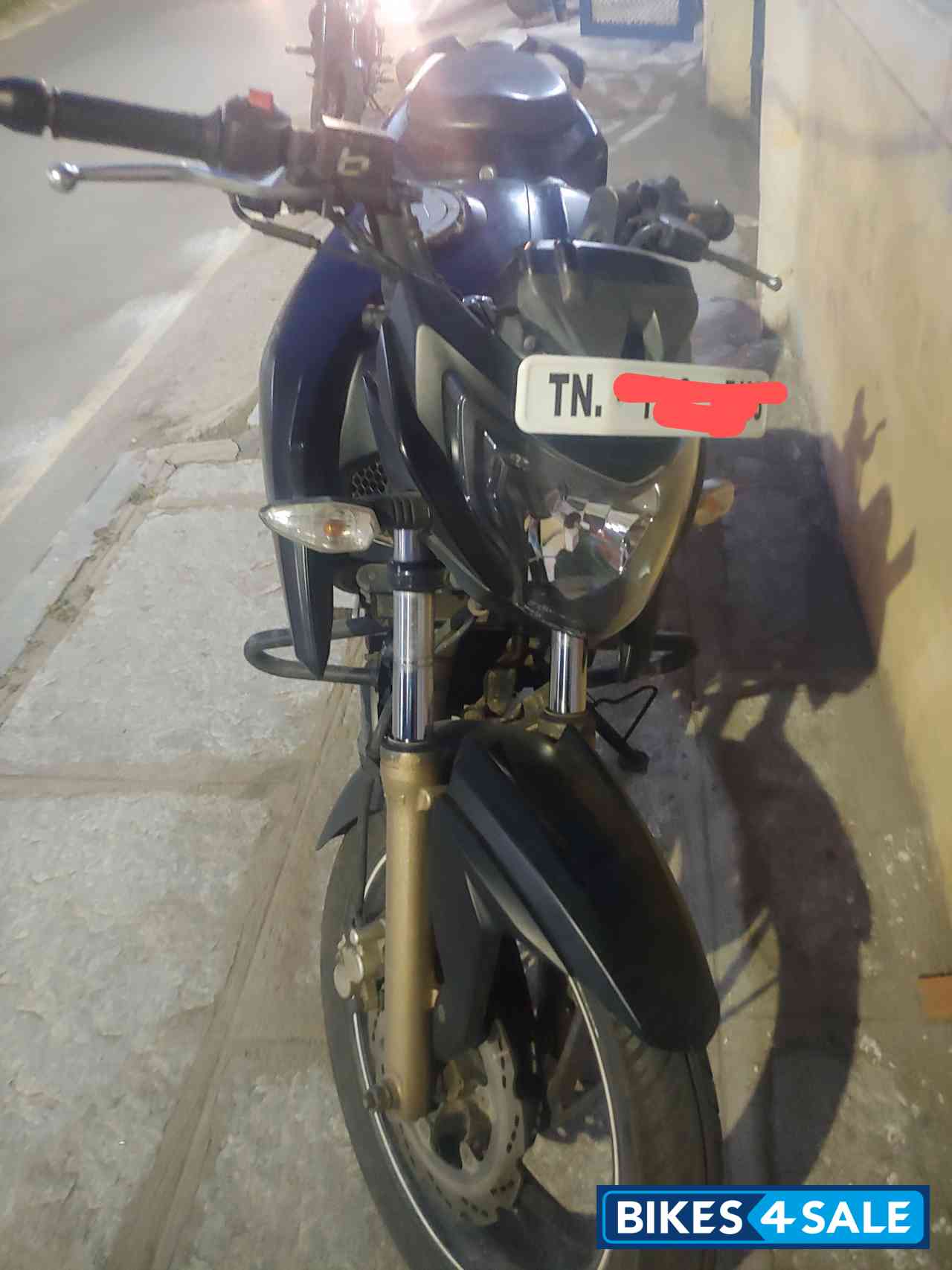 TVS Apache RTR 200 4V