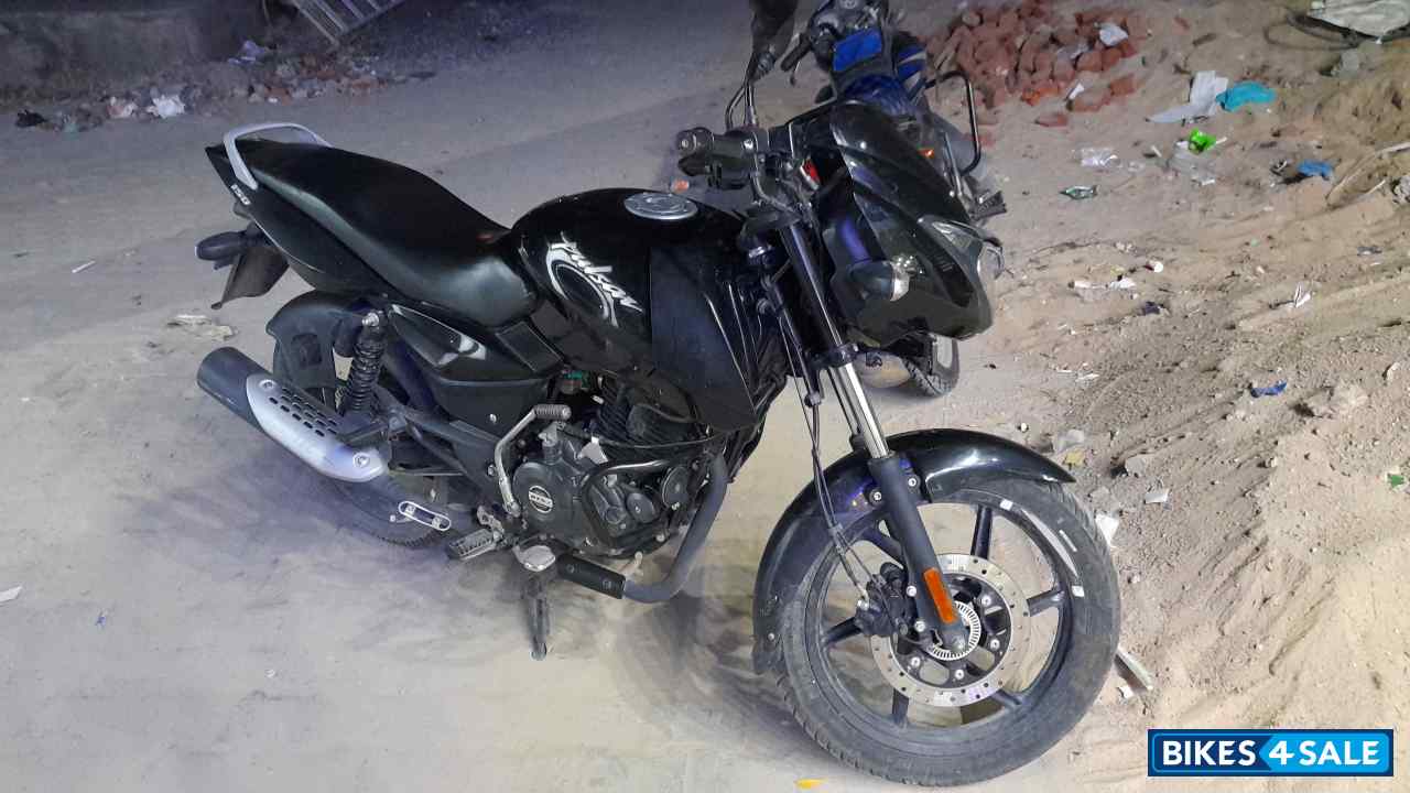 Bajaj Pulsar 150