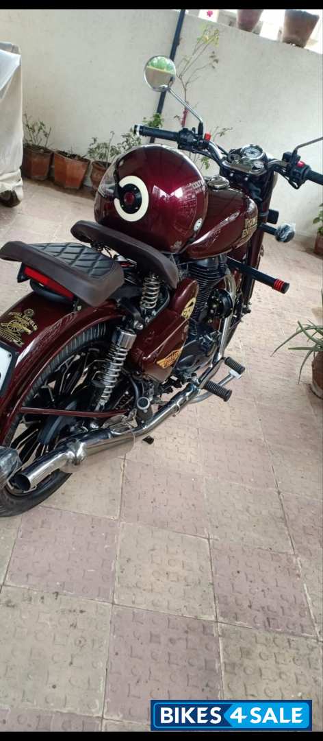 Royal Enfield Classic 500