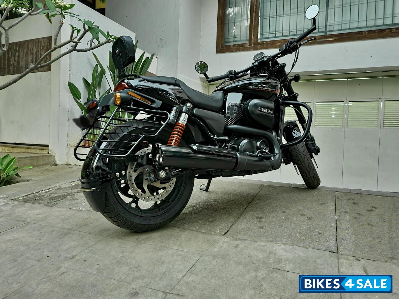 Vivid Black Harley Davidson Street Rod