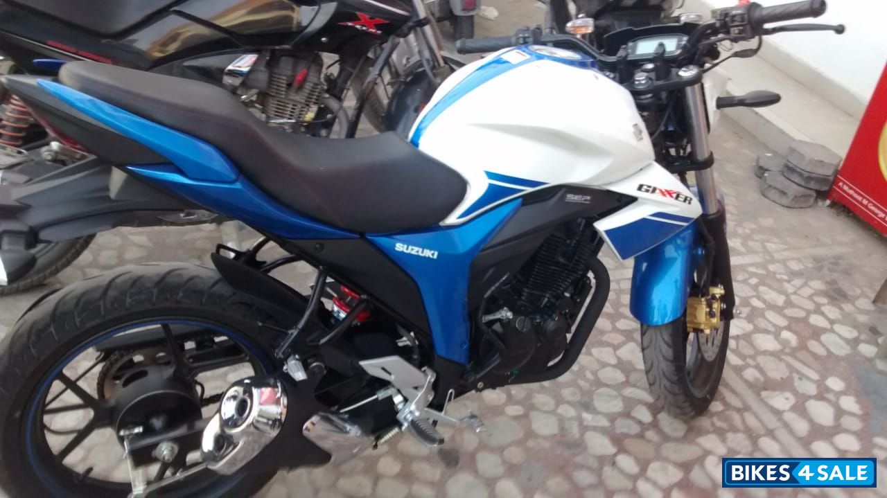 Suzuki Gixxer 150