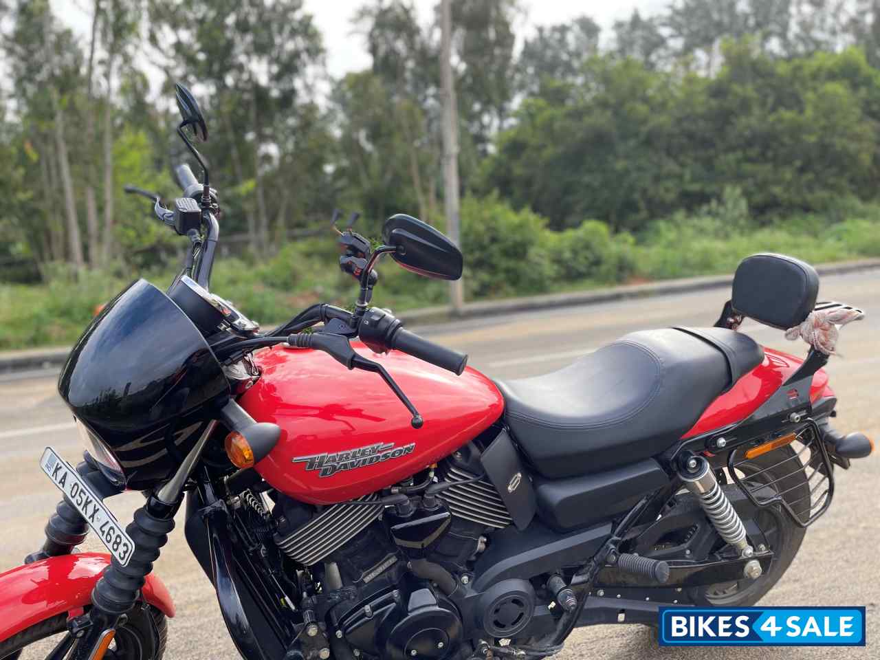 Performance Orange Harley Davidson Street 750