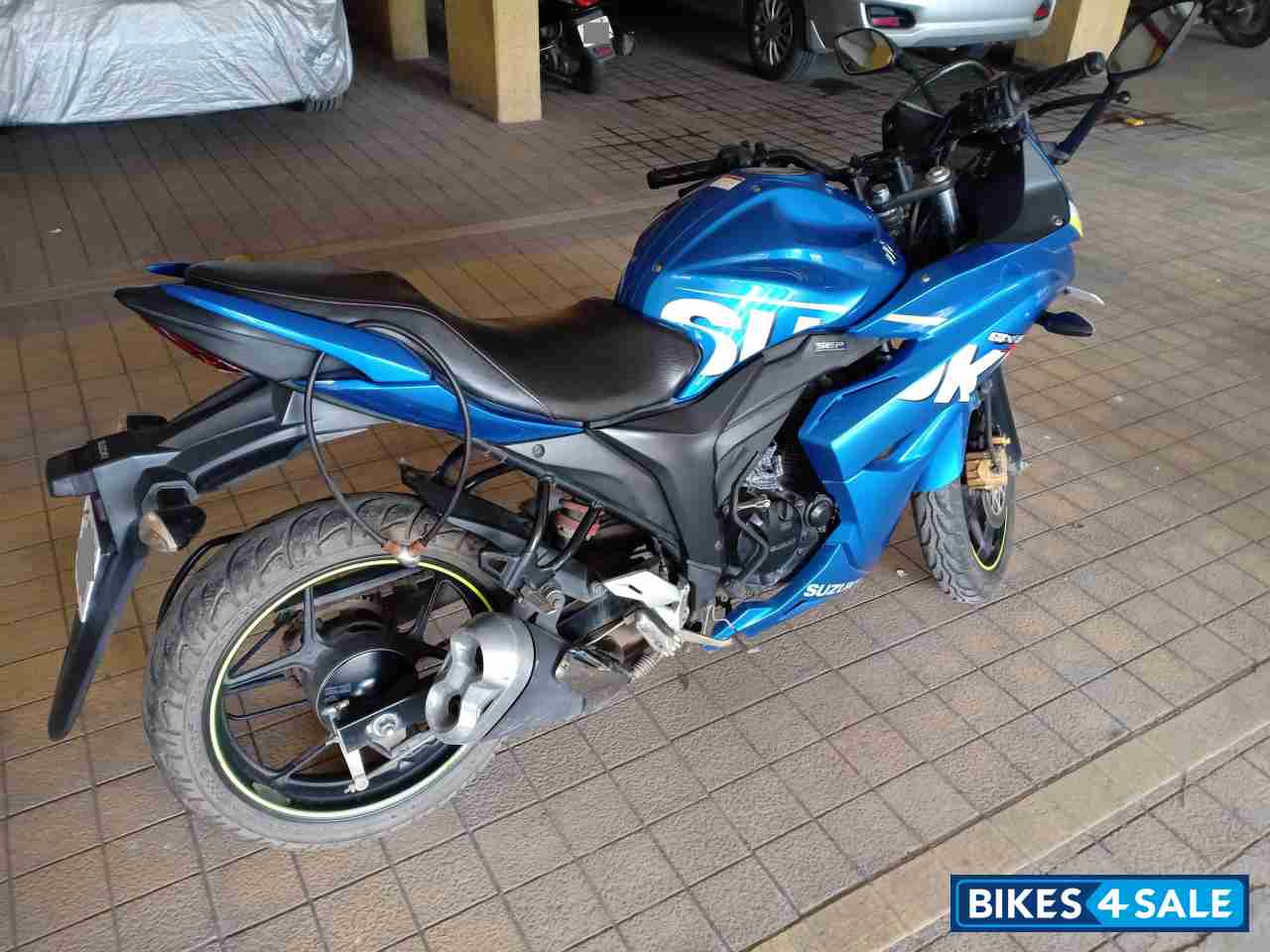 Suzuki Gixxer SF