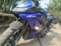 Racing Blue Yamaha YZF R15 V3