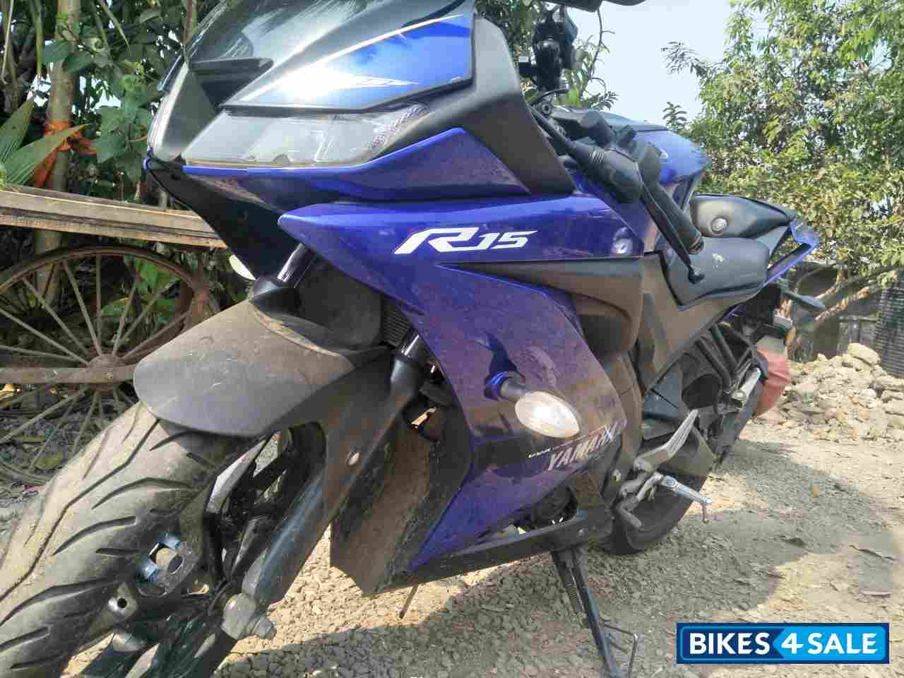 Racing Blue Yamaha YZF R15 V3
