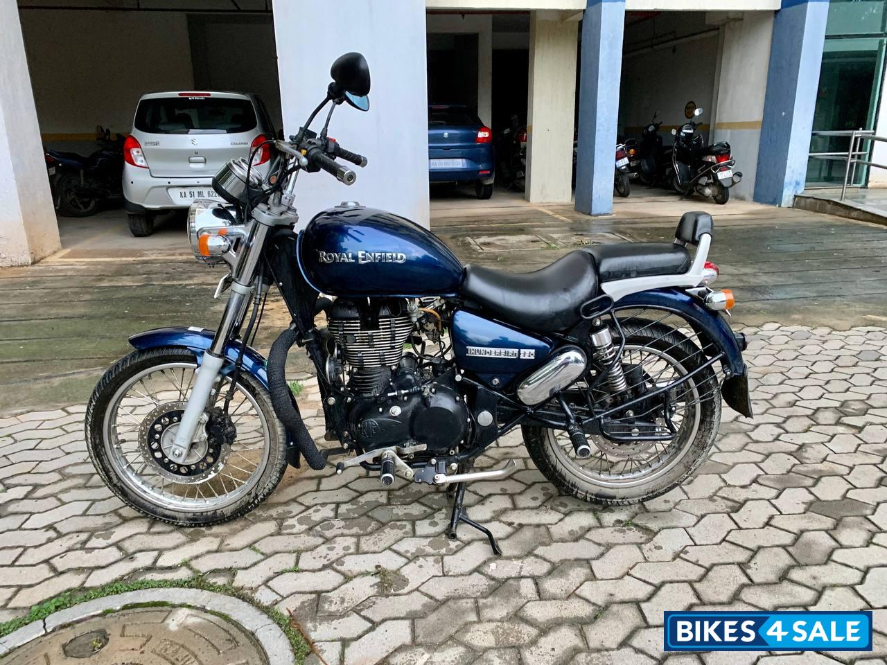 Marine Blue Royal Enfield Thunderbird 350 Marine Blue Royal Enfield Thunderbird 350