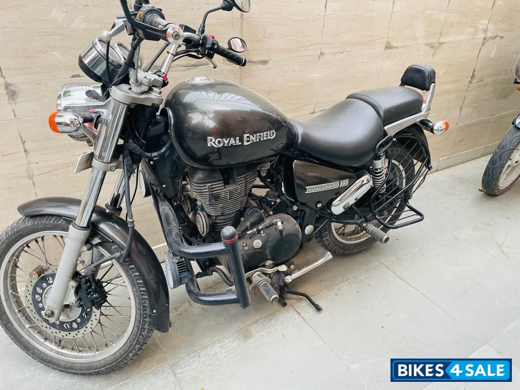 Lightning Royal Enfield Thunderbird 350