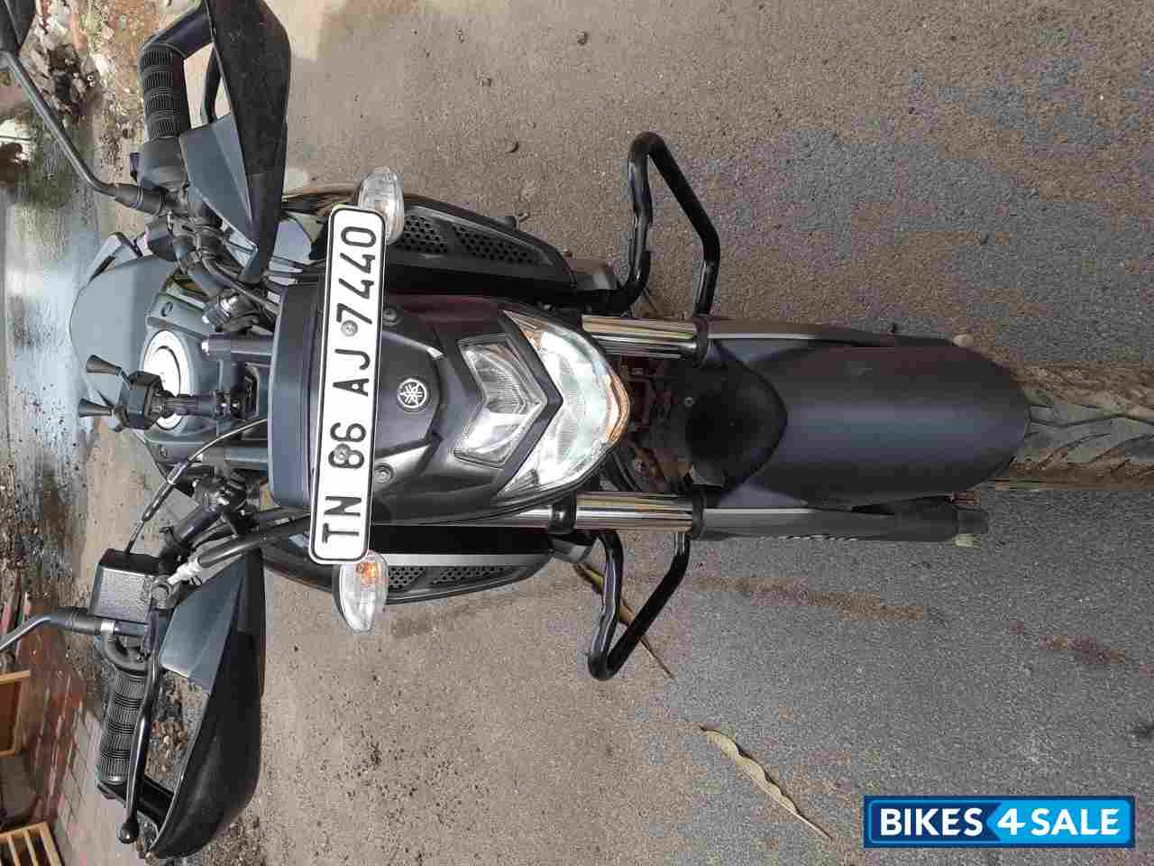 Black Yamaha FZ FI V3