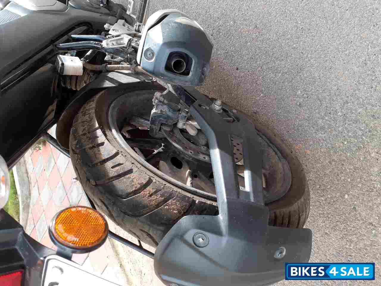 Black Yamaha FZ FI V3