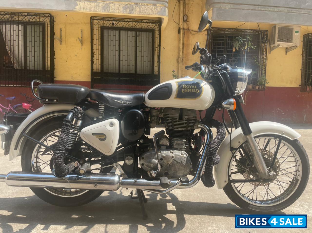 Royal Enfield Classic 350