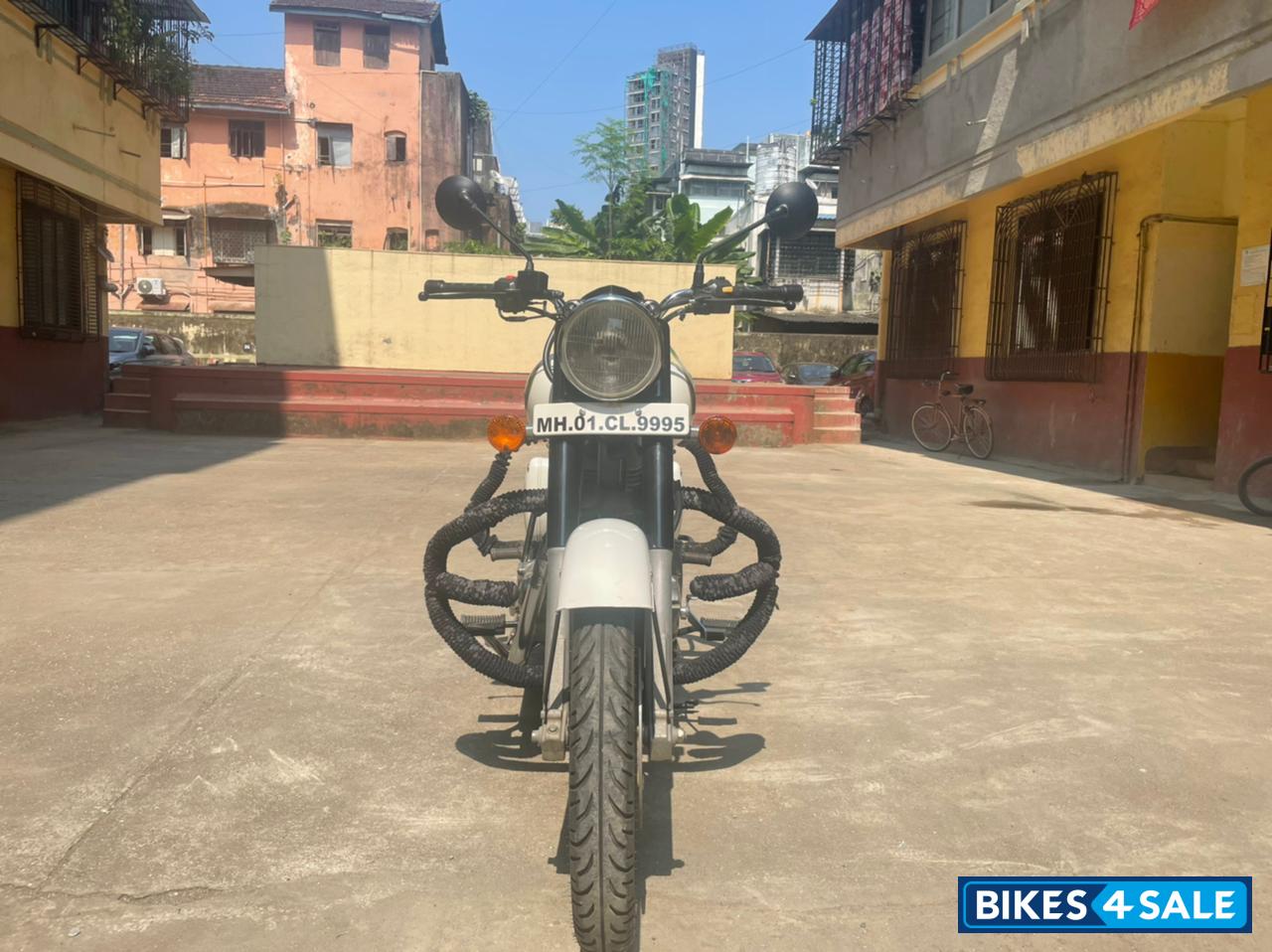 Royal Enfield Classic 350