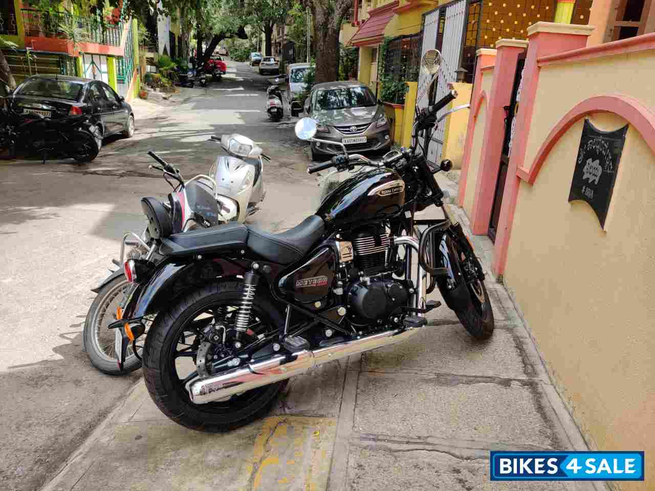 Royal Enfield Meteor 350 Stellar