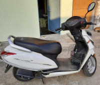 Pearl Precious White Honda Activa 6G