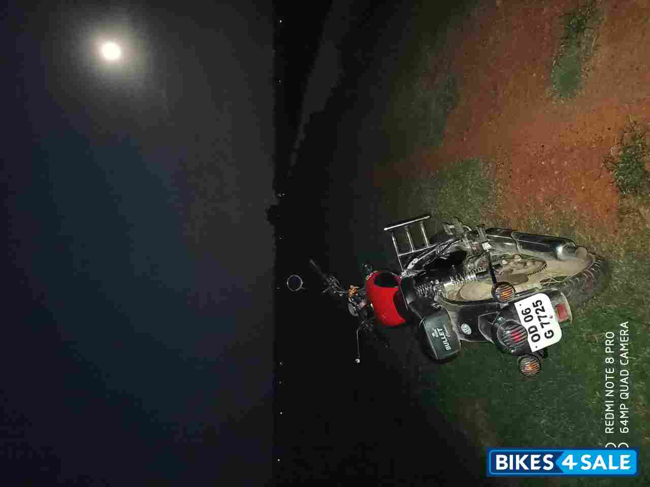 Royal Enfield Classic 350 Redditch Red