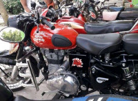 Royal Enfield Classic 350 Redditch Red