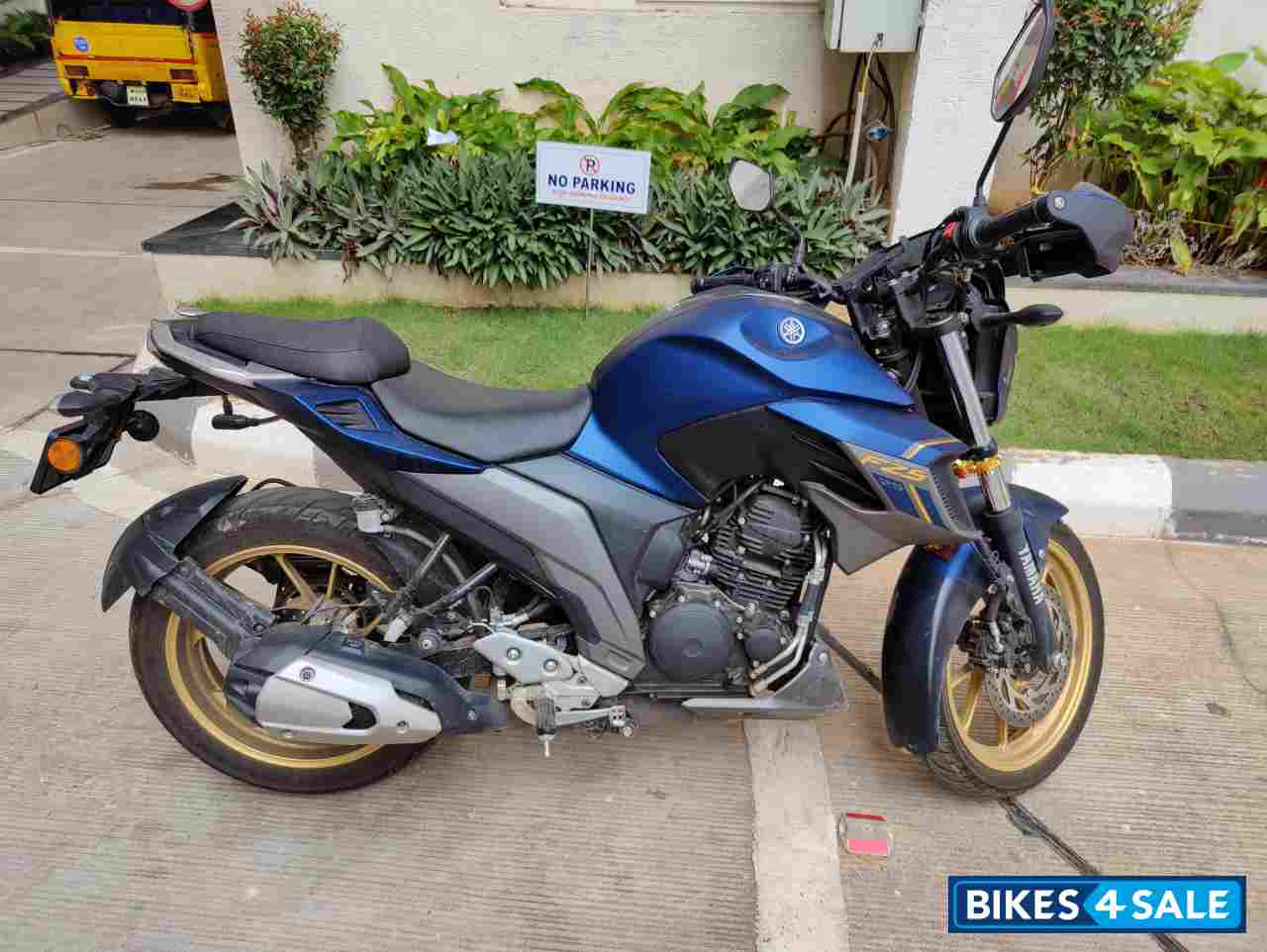 Yamaha FZS 25 BS6