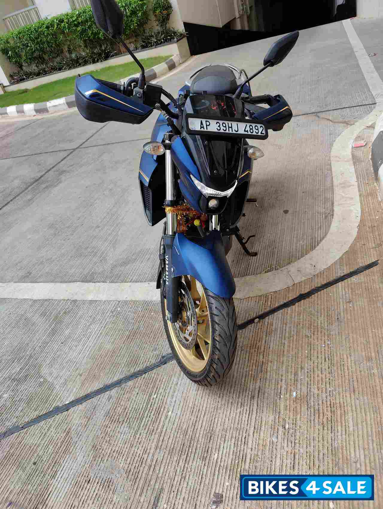 Yamaha FZS 25 BS6