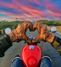 Royal Enfield Meteor 350 Fireball