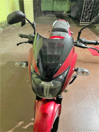 Red Bajaj Pulsar 180