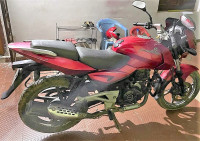 Red Bajaj Pulsar 180