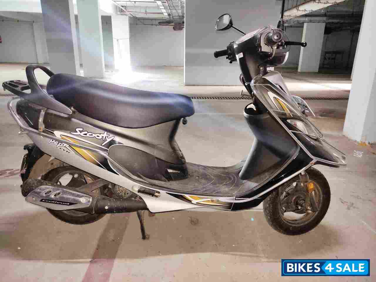 Top Frost Black TVS Scooty Pep Plus BS6