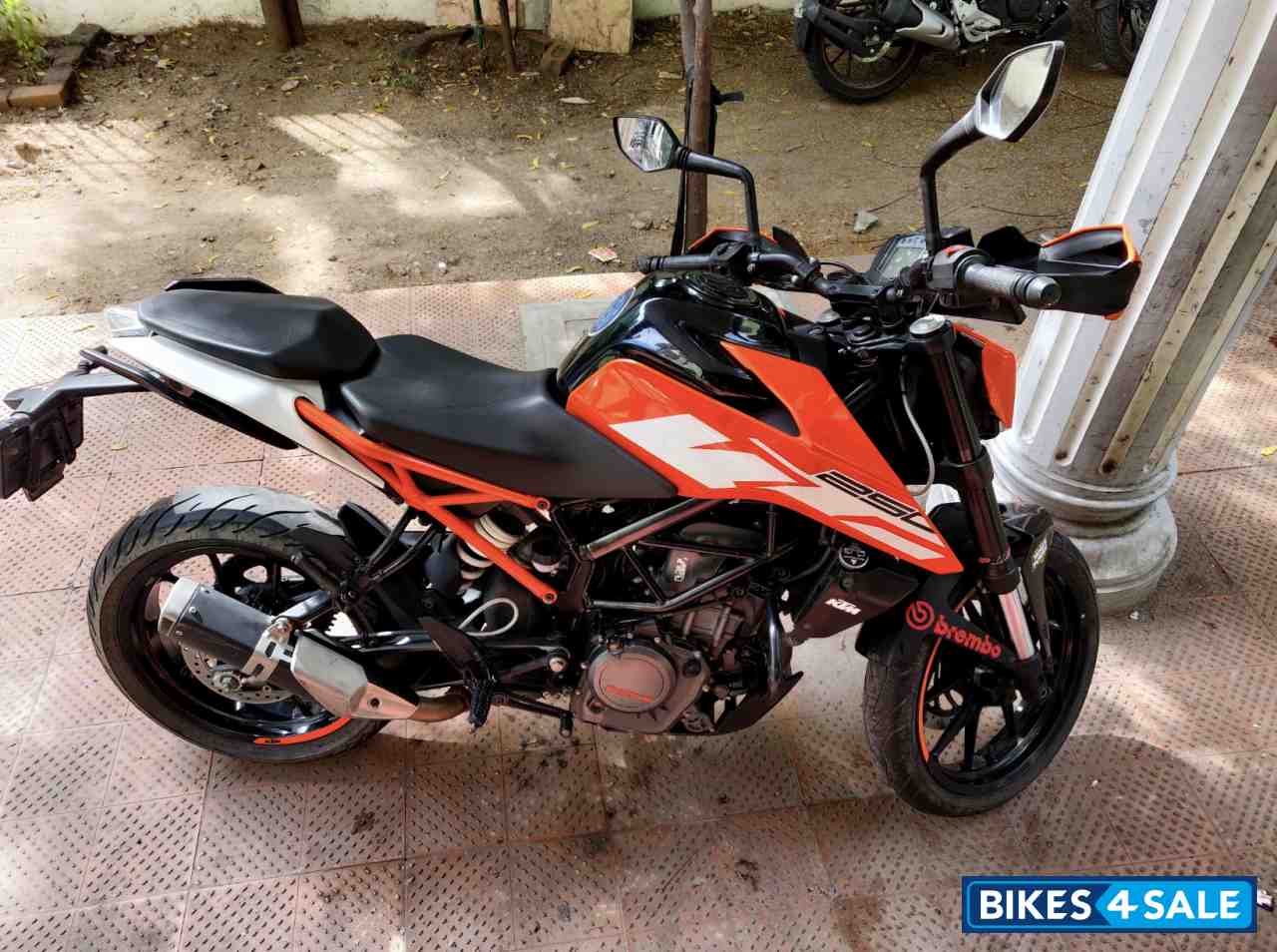 KTM Duke 250