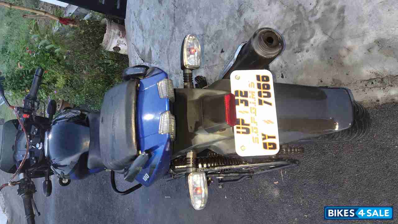 Blue Black Bajaj Pulsar 180 DTSi