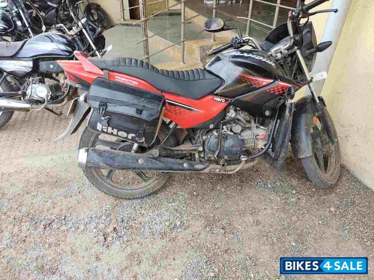 Red, Black Hero Glamour 125