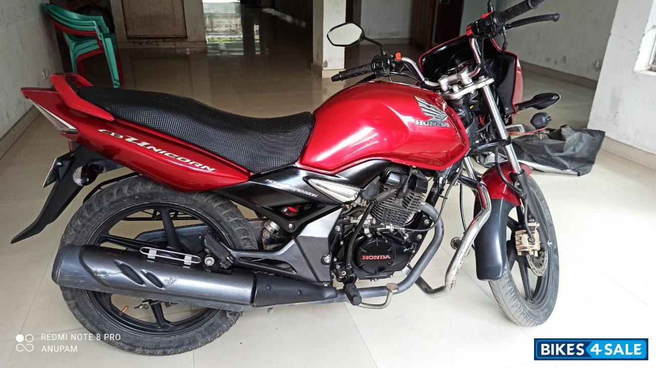 Red Honda CB Unicorn