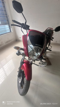 Red Honda CB Unicorn