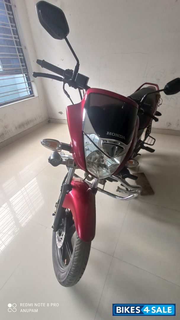 Red Honda CB Unicorn