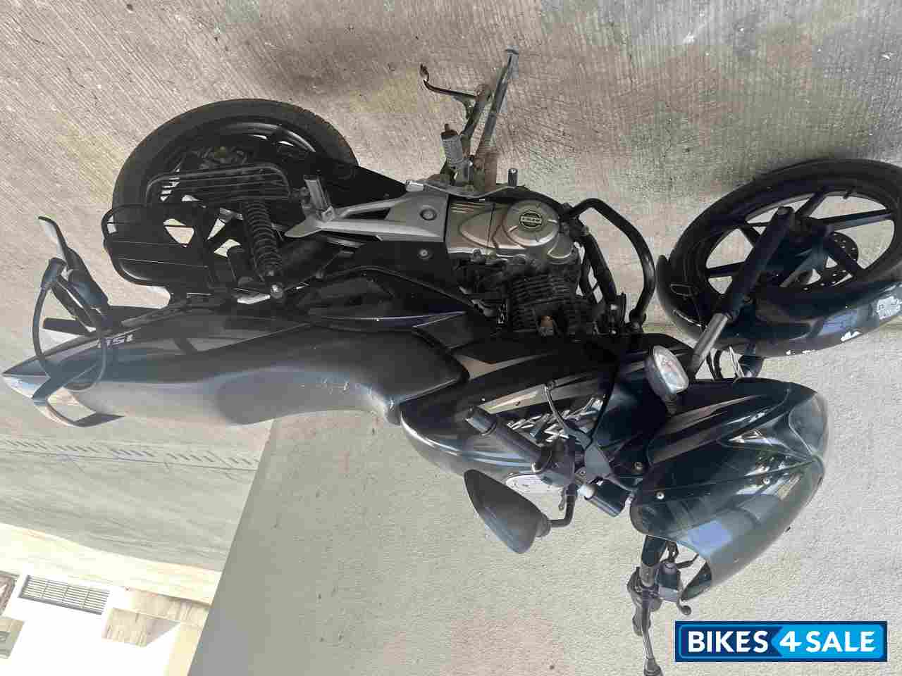 Black Bajaj Pulsar 150 DTSi