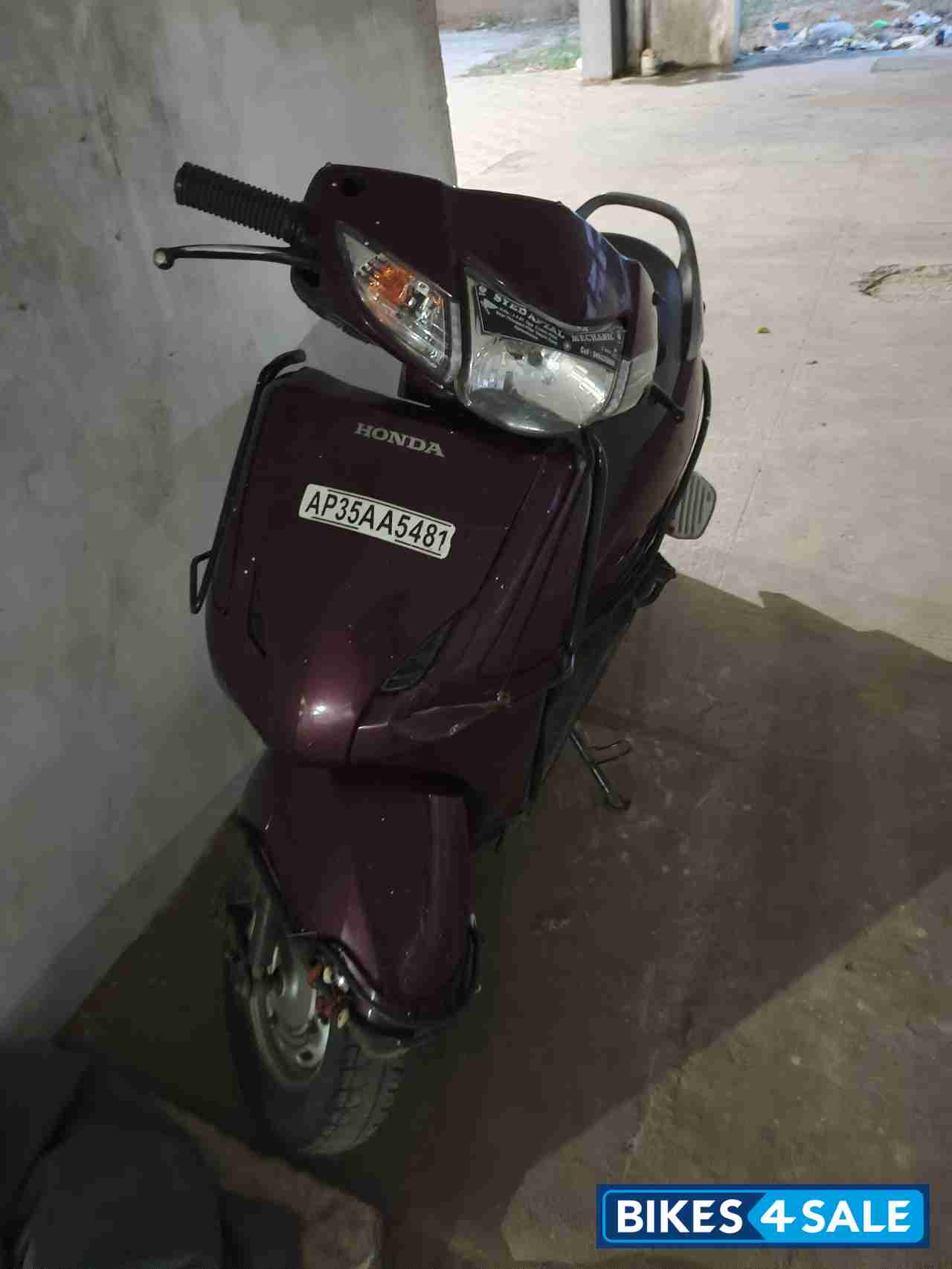 Purple Honda Activa 125