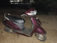 Purple Honda Activa 125