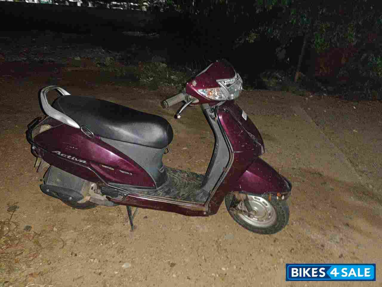Purple Honda Activa 125