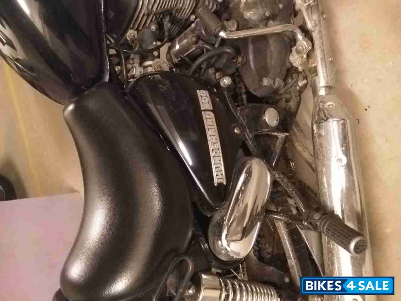 Black Royal Enfield Thunderbird 500 Black Royal Enfield Thunderbird 500