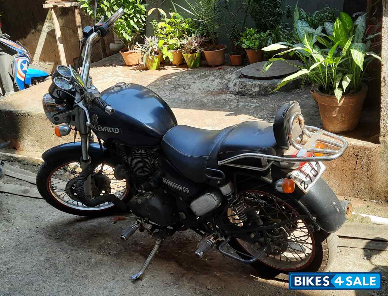 Matte Black Royal Enfield Thunderbird 350