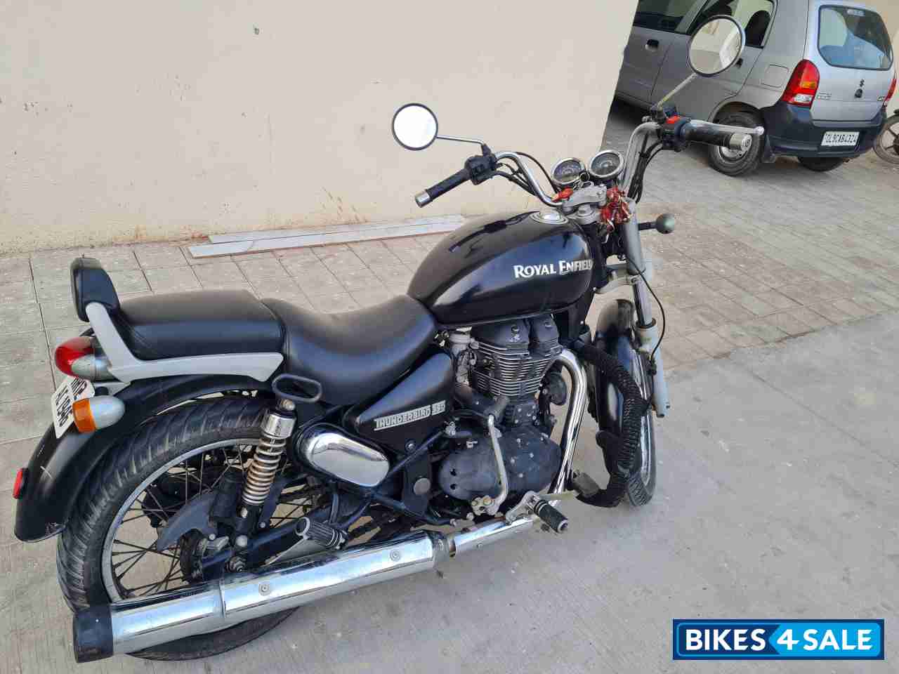 Stone Black Royal Enfield Thunderbird 350
