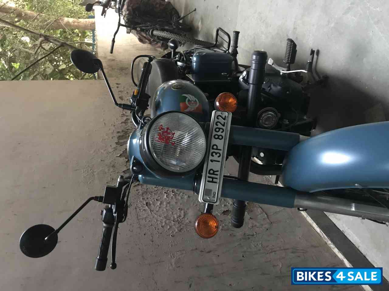 Air Borne Blue Royal Enfield Classic Signals Airborne Blue