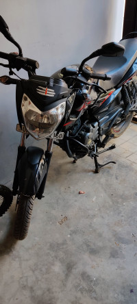 Black Bajaj Pulsar 135LS