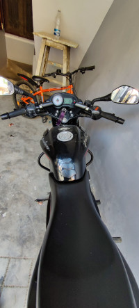 Black Bajaj Pulsar 135LS