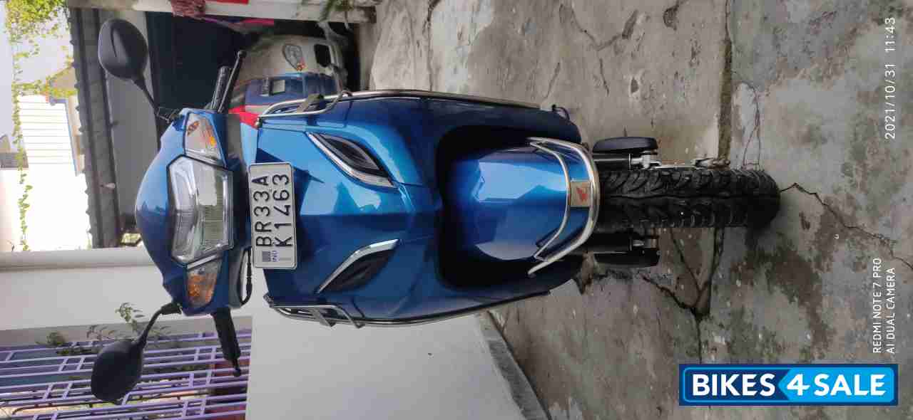 Blue Honda Activa 5G